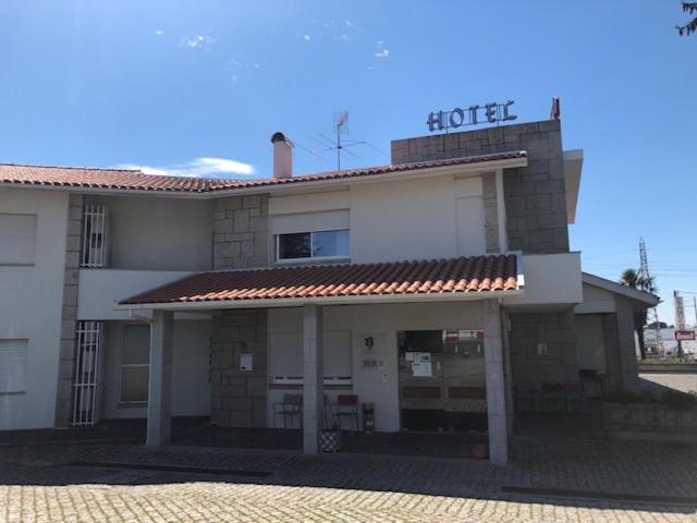 Hotel Cruz Da Mata Mangualde Exteriör bild